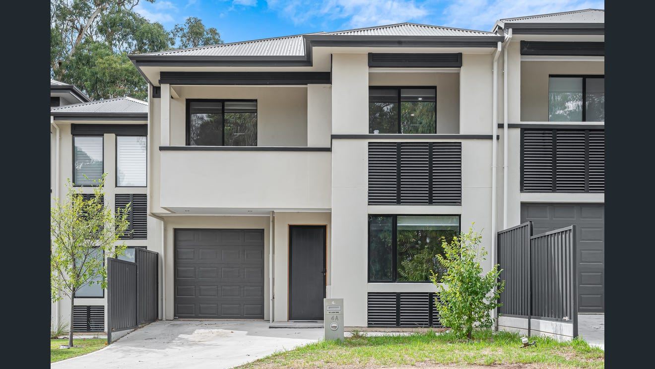 Highbury — townhouse street frontage